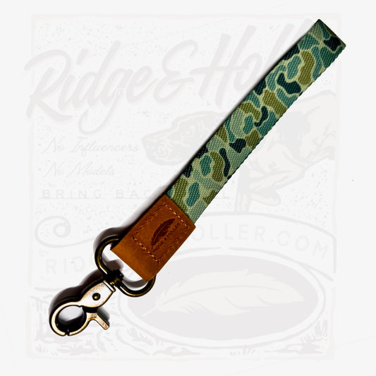 Fly High Lay Low Camo Wrist Lanyard Olive