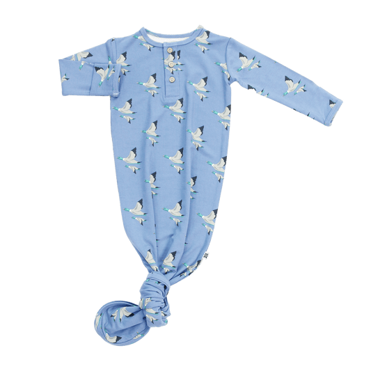 Elmer Fudd Knotted Gown