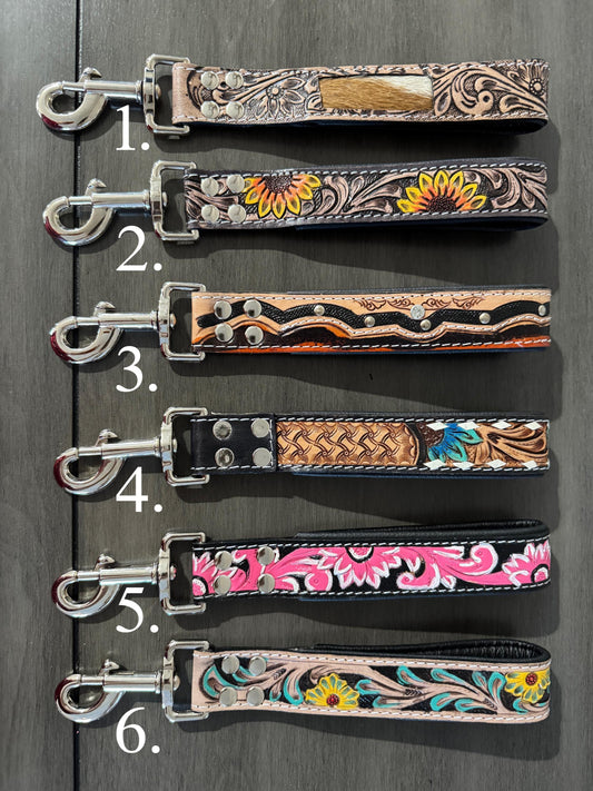 Short Western genuine leather dog pet leash for hiking or training 11"