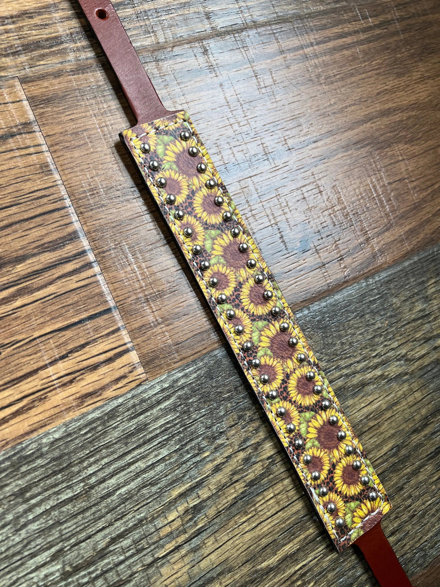 Small Pattern Sunflower Cheetah Wither Strap