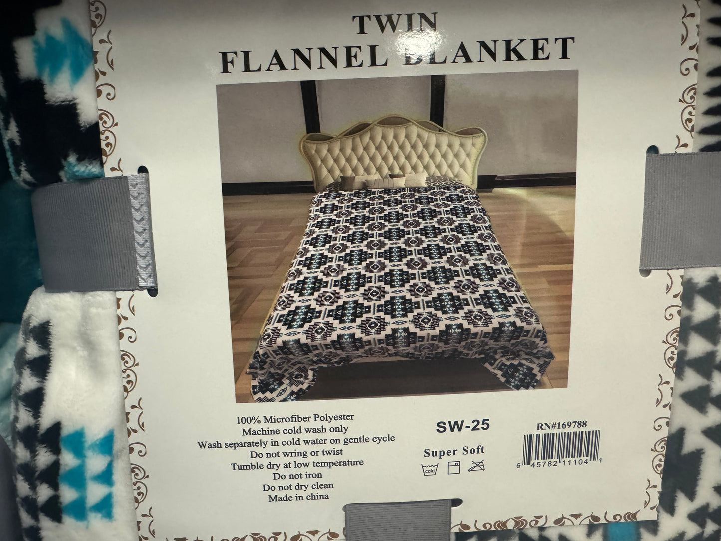 Twin Super Plush Aztec Blankets 80X60