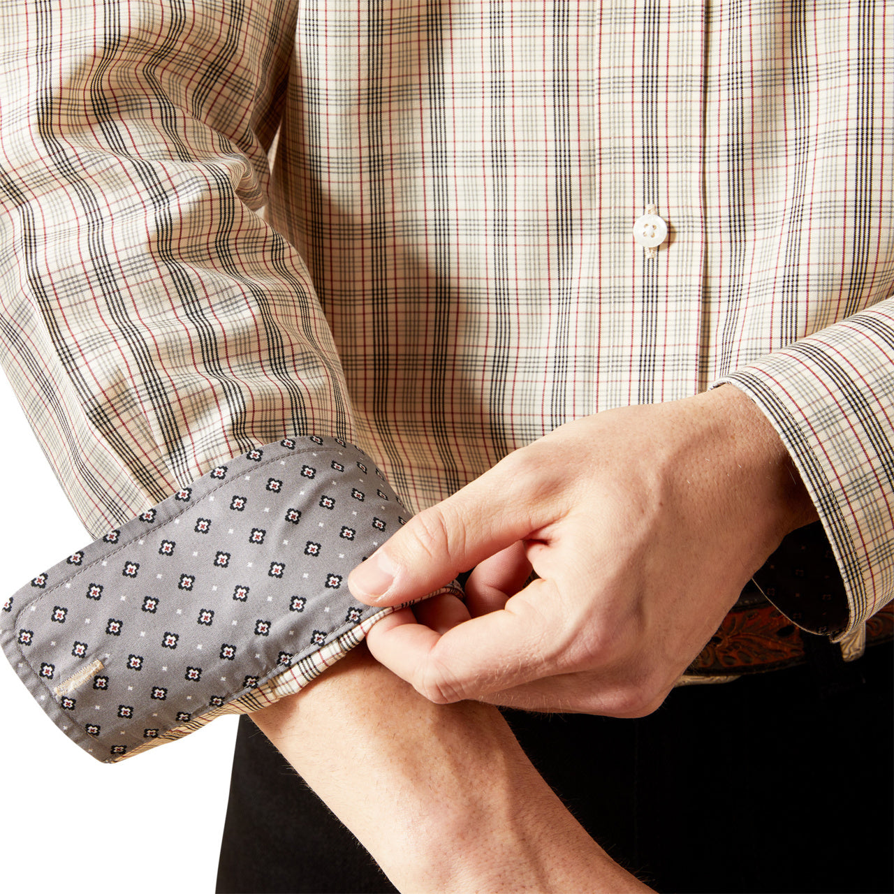 Ariat Men's Wrinkle Free Alam Classic Fit Shirt