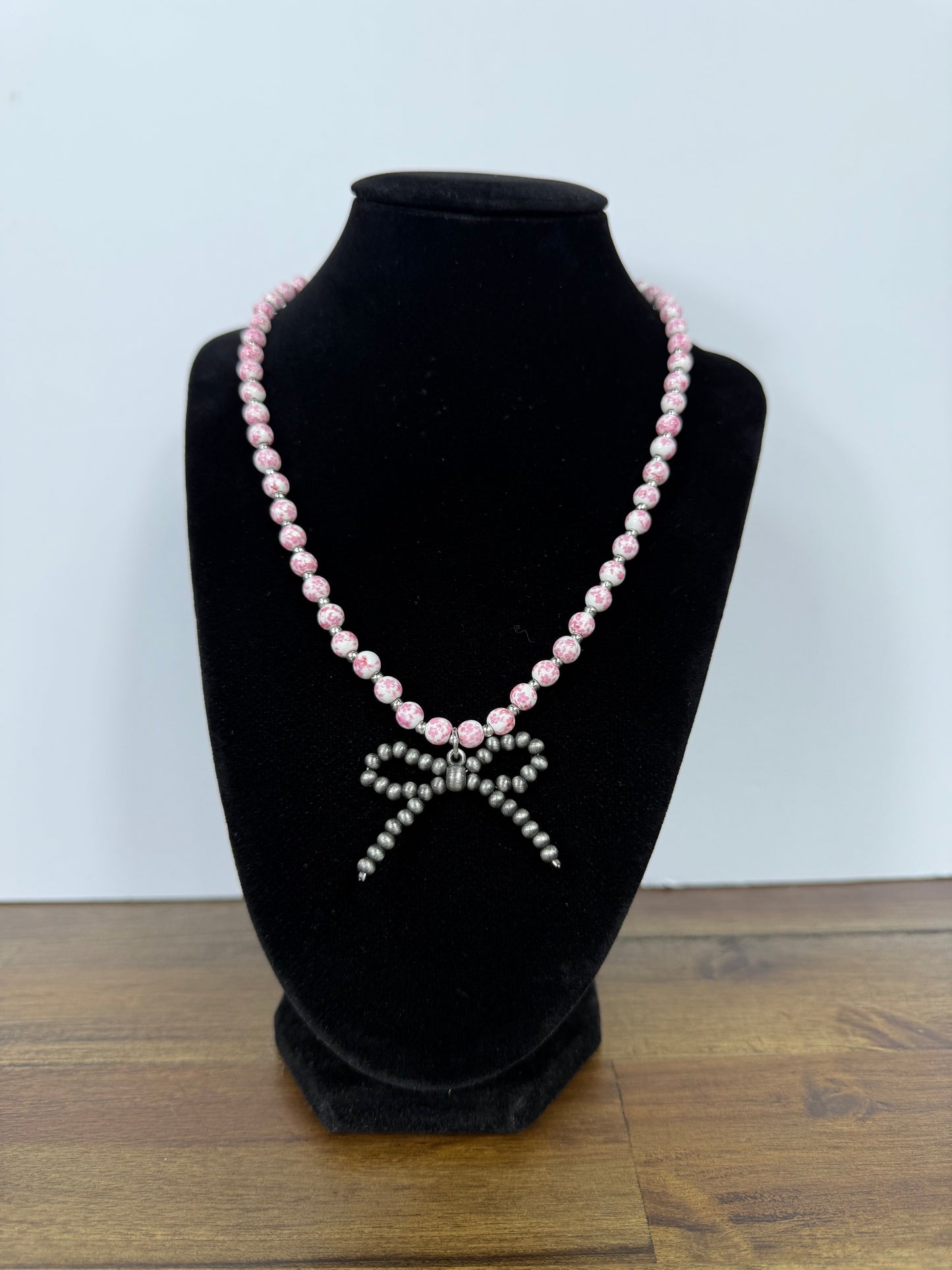 Toile Bow Necklace (2 colors)