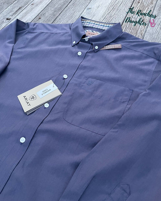 Ariat Men's Navy Wrinkle Free Solid Pinpoint Oxford Classic Fit Shirt