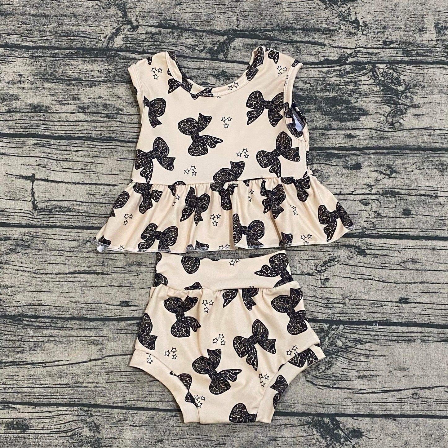 Camo bows peplum set