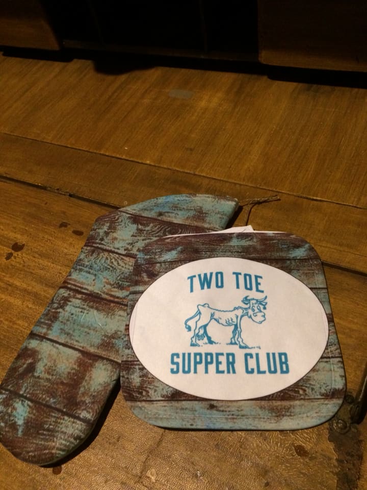 Hot Pad/Oven Mitt Set