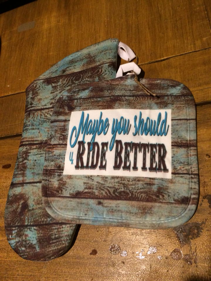 Hot Pad/Oven Mitt Set