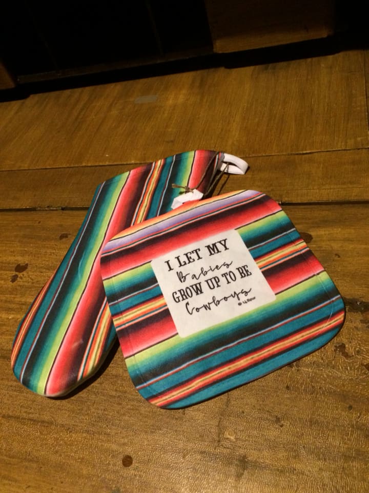 Hot Pad/Oven Mitt Set