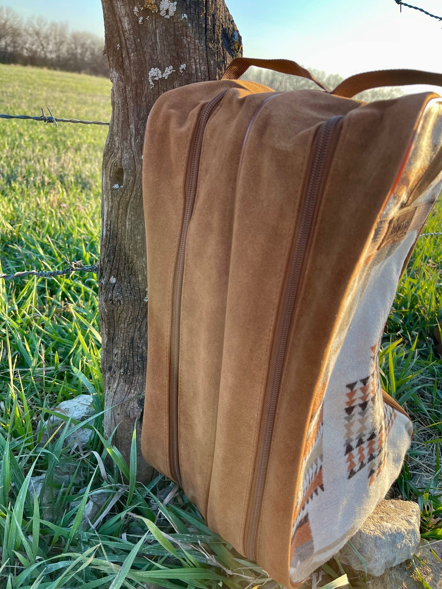 Cream Aztec Boot Bag