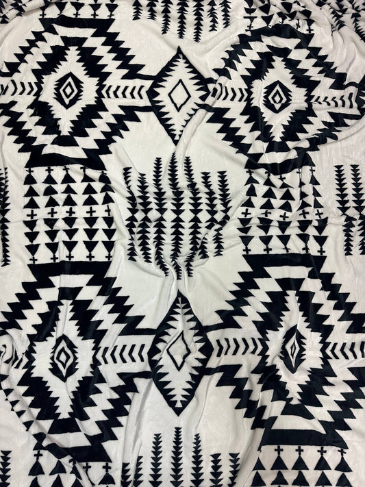 Black & White Aztec King Size Super Soft Plush Blanket