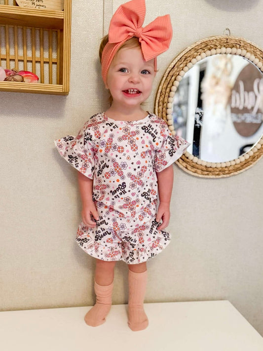 He is risen ruffle top set