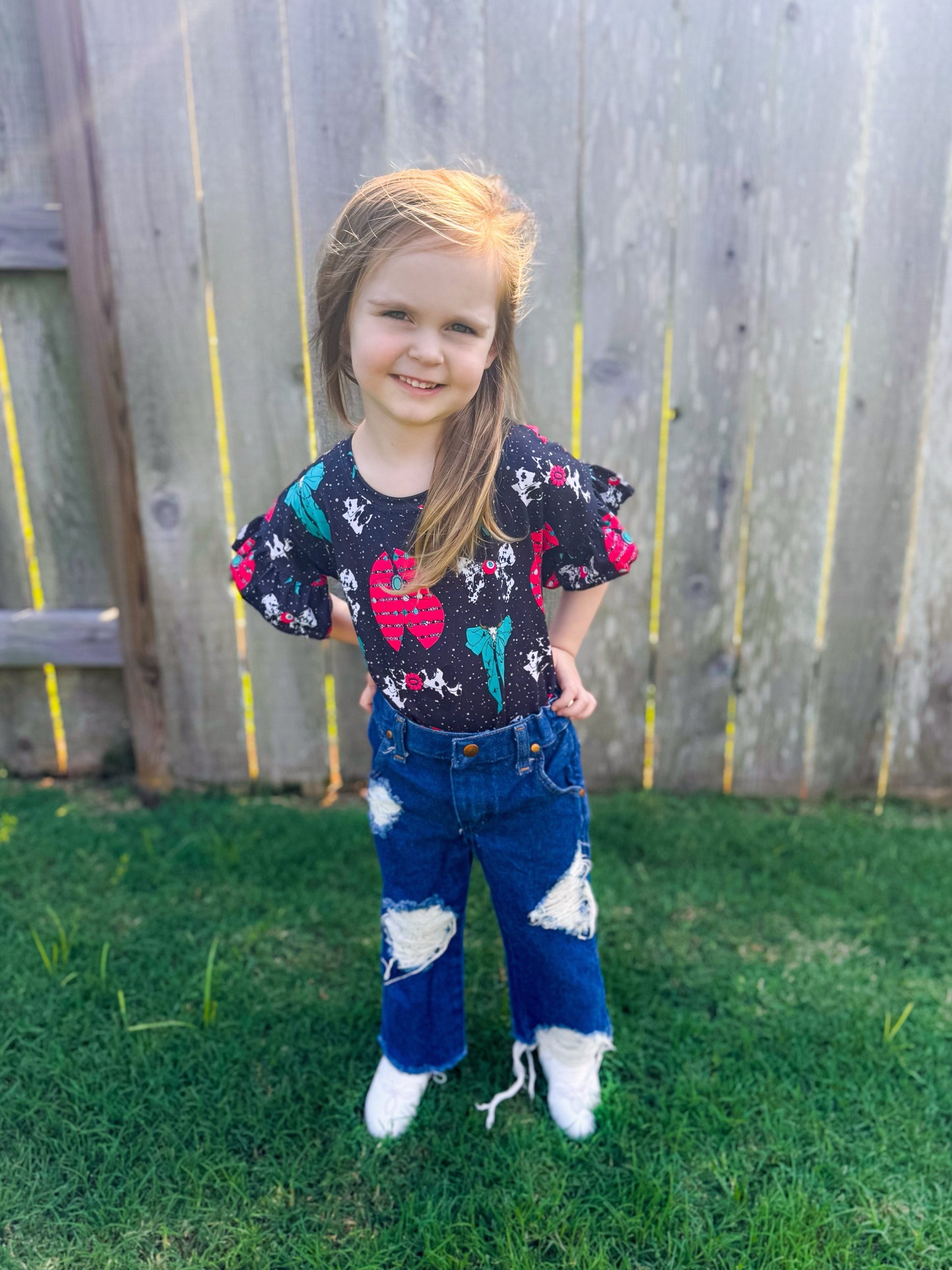 Western bows ruffle top