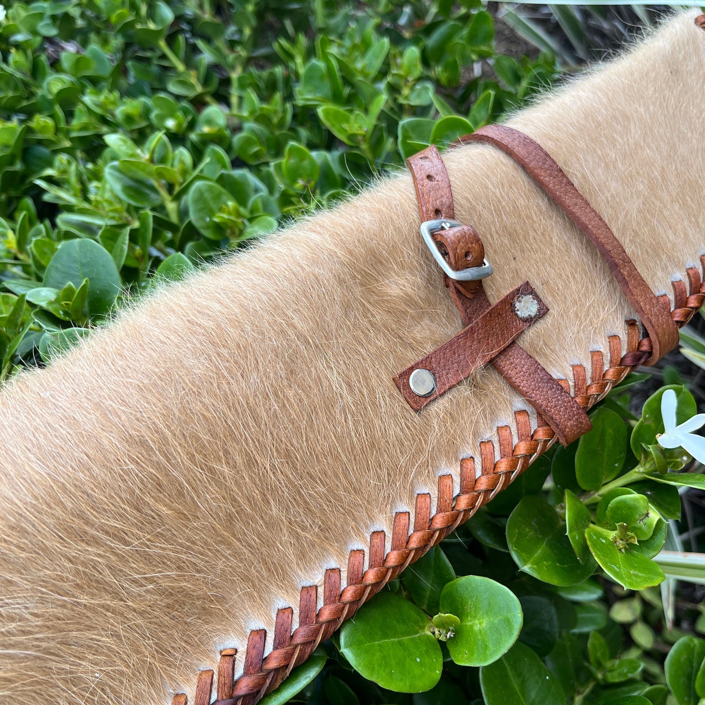 Leather Rifle & Shotgun Scabbard - Beige Cowhair
