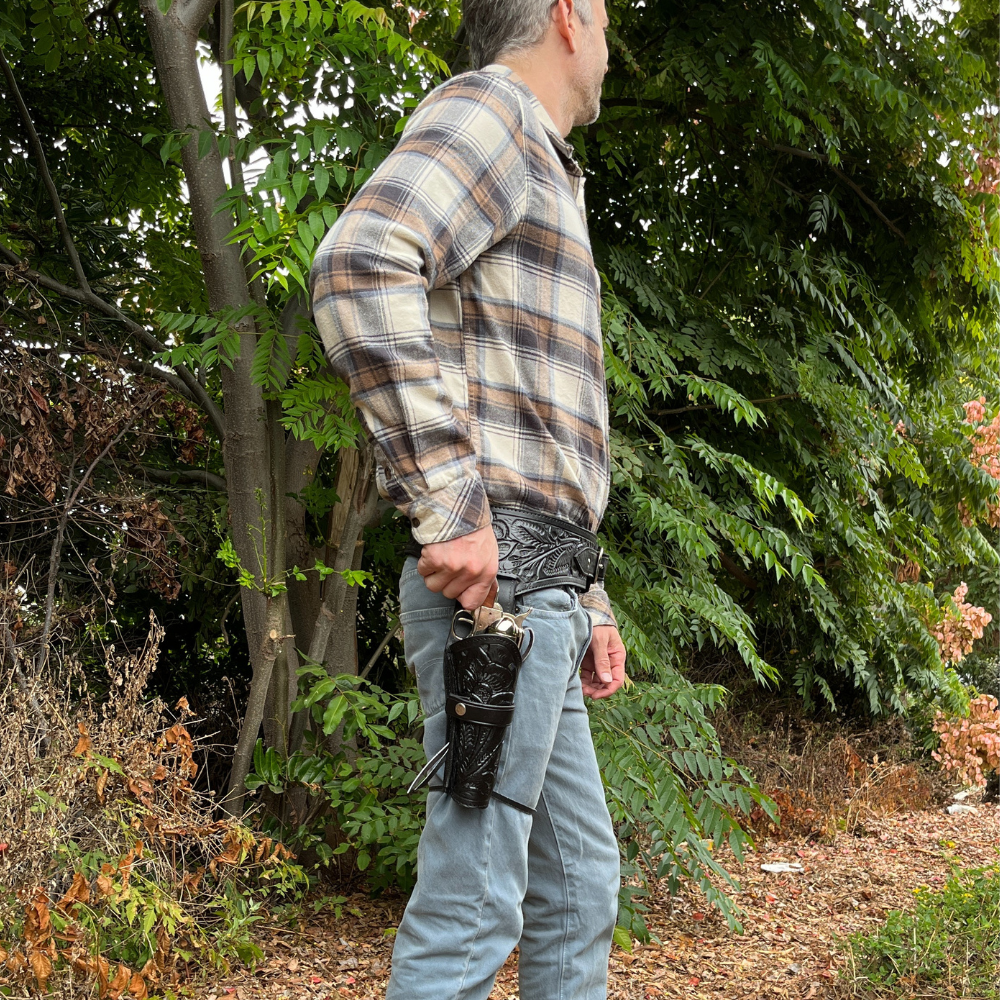 22 Caliber Revolver Leather Holster Belt - Black