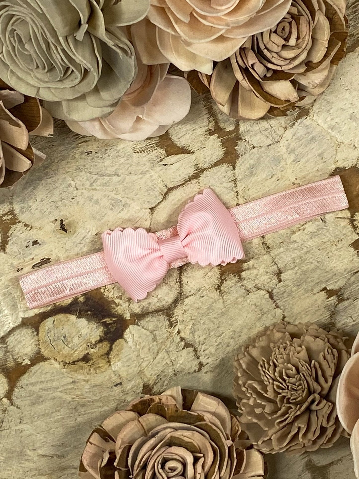 Bitty Scalloped Bow - Headband - 2.5"