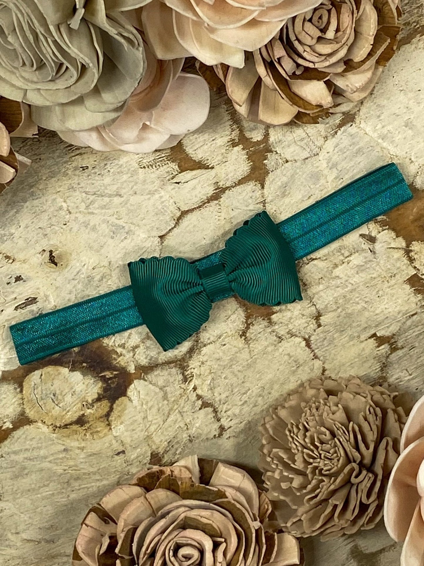 Bitty Scalloped Bow - Headband - 2.5"