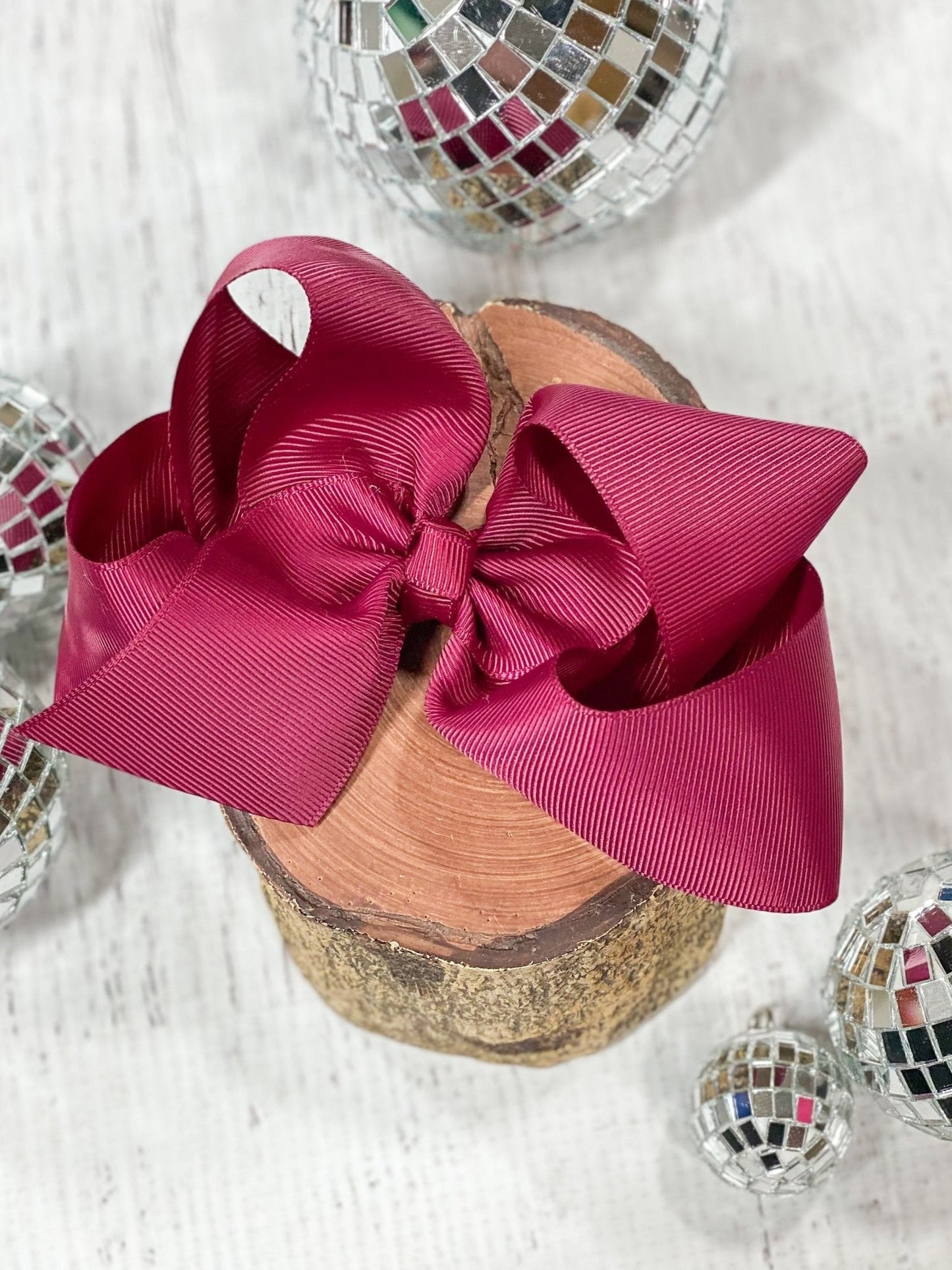 Classic Grosgrain Hair Bow - French Clip - 4.5"