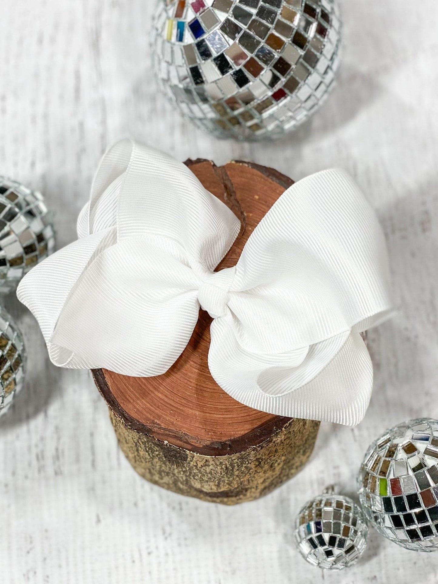 Classic Grosgrain Hair Bow - French Clip - 4.5"
