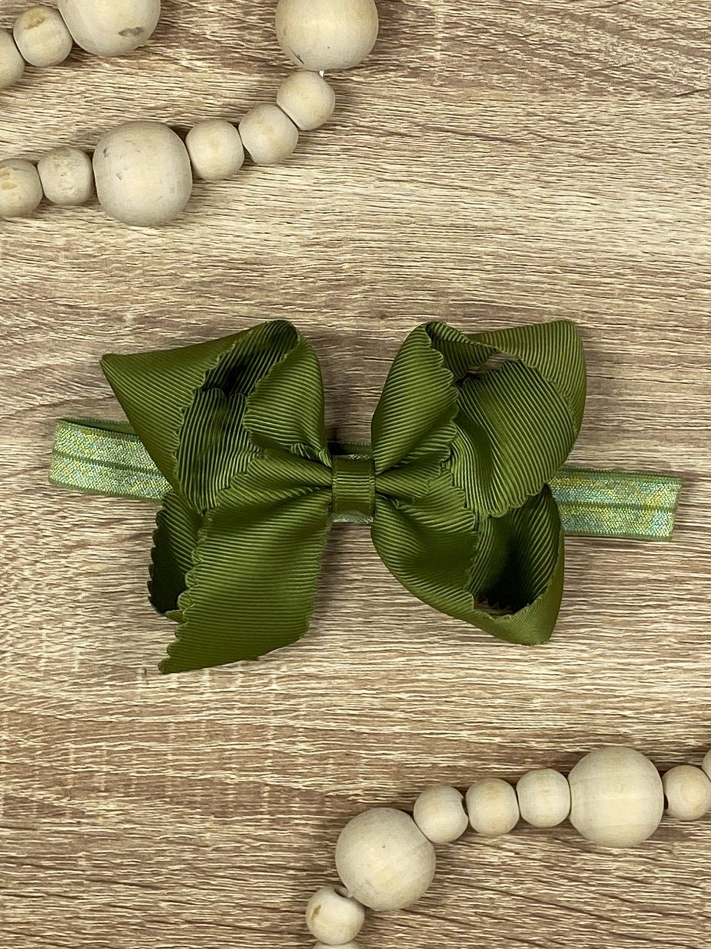 Classic Scalloped Bow - Headband - 4.5"