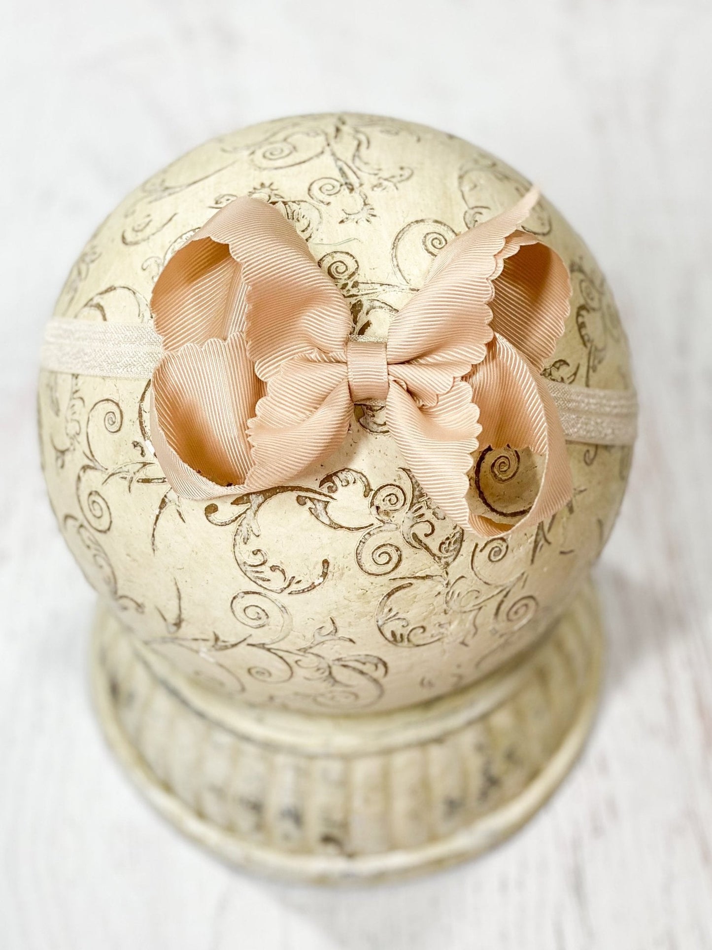 Classic Scalloped Bow - Headband - 4.5"