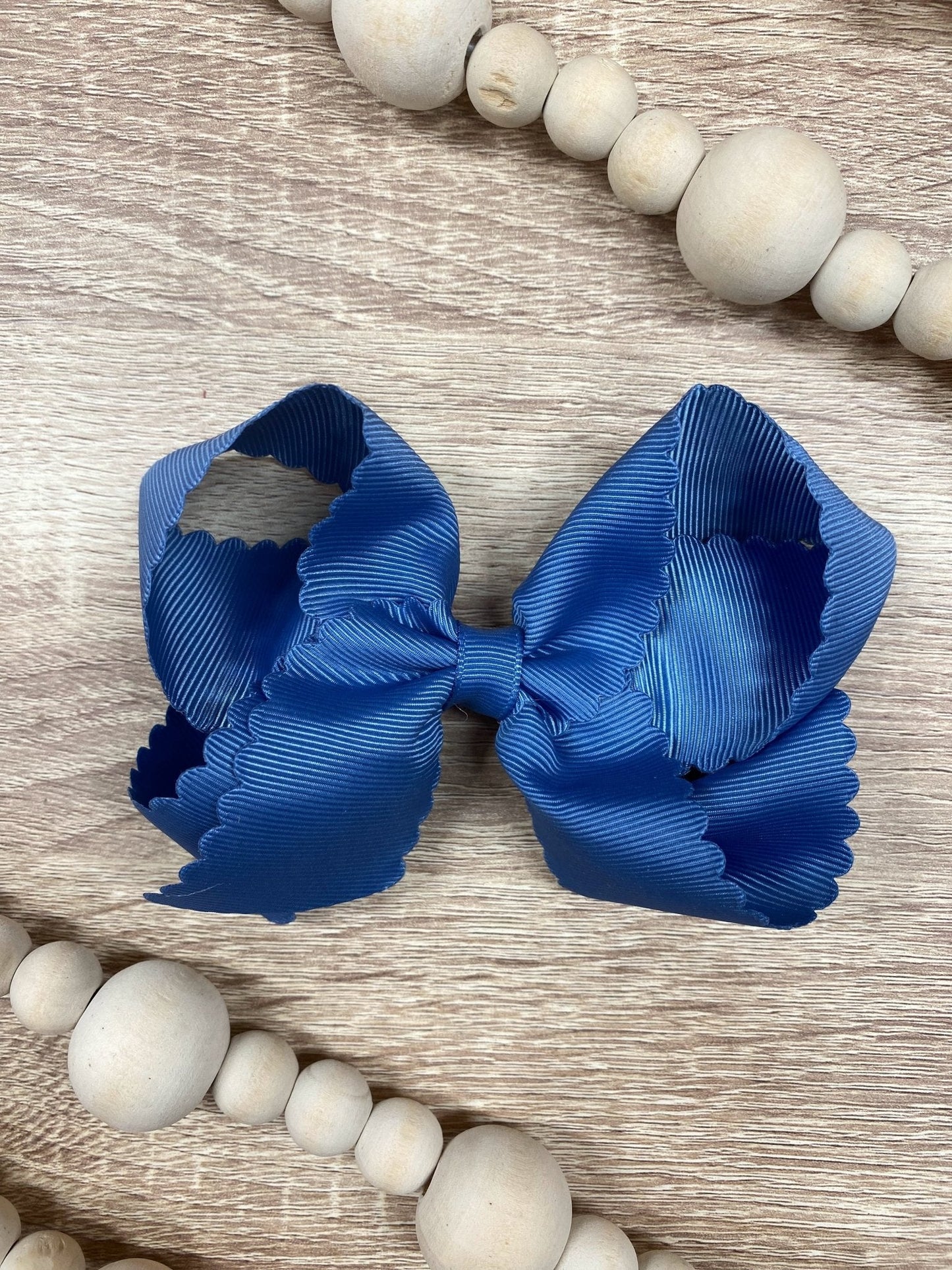 Classic Scalloped Bows - Alligator Clip - 4.5"