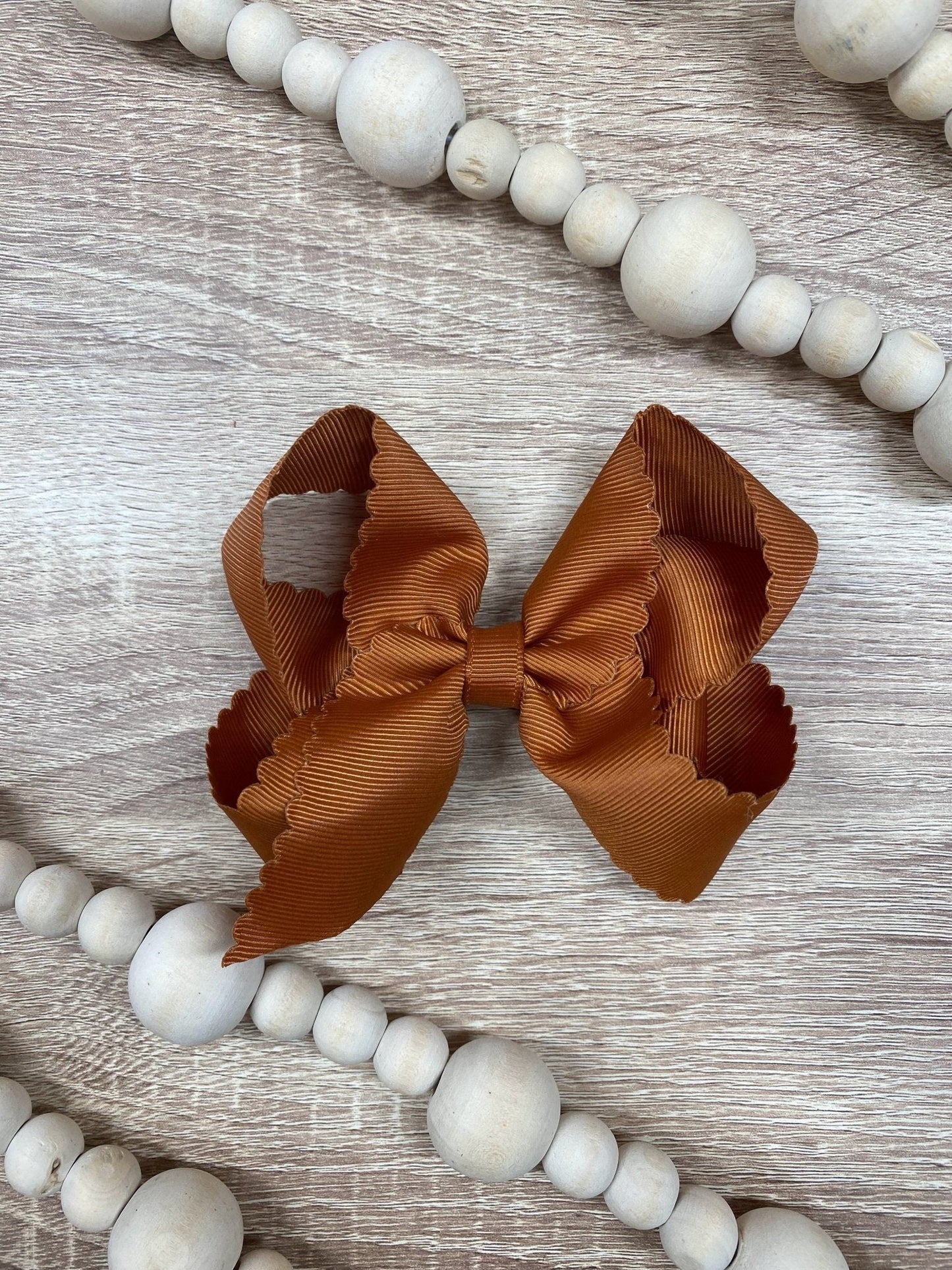Classic Scalloped Bows - Alligator Clip - 4.5"