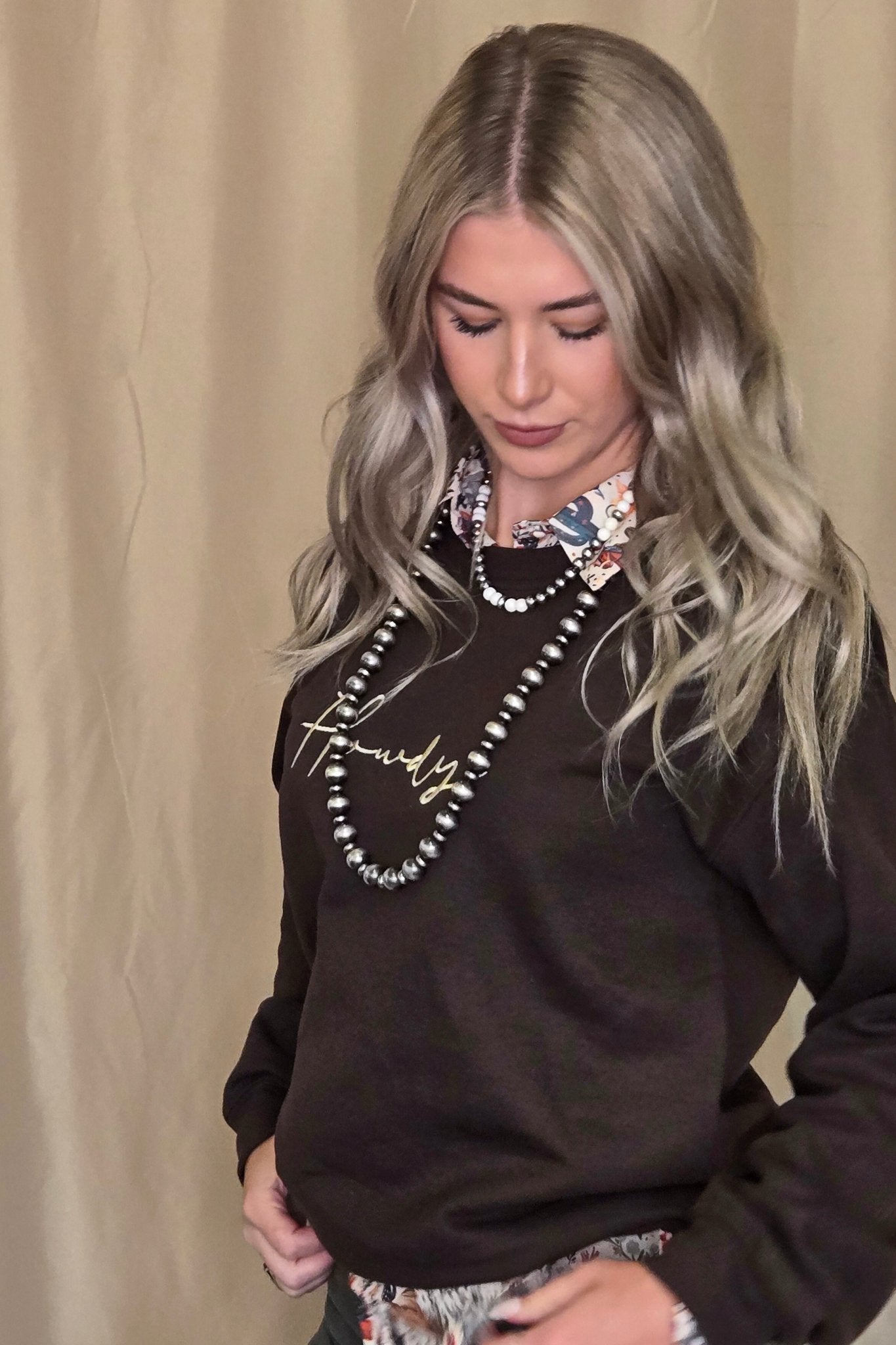 Howdy Embroidered Sweatshirt