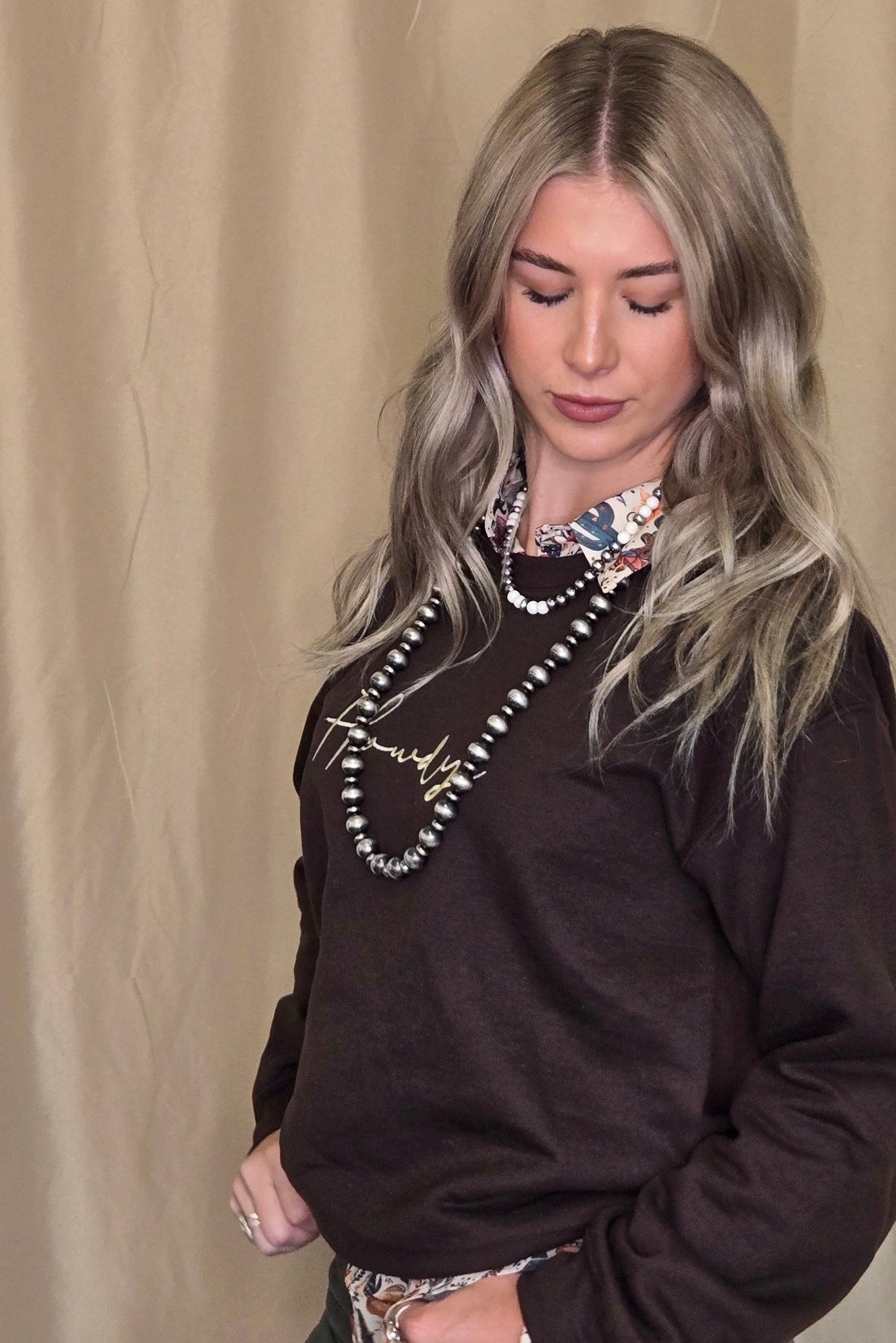 Howdy Embroidered Sweatshirt