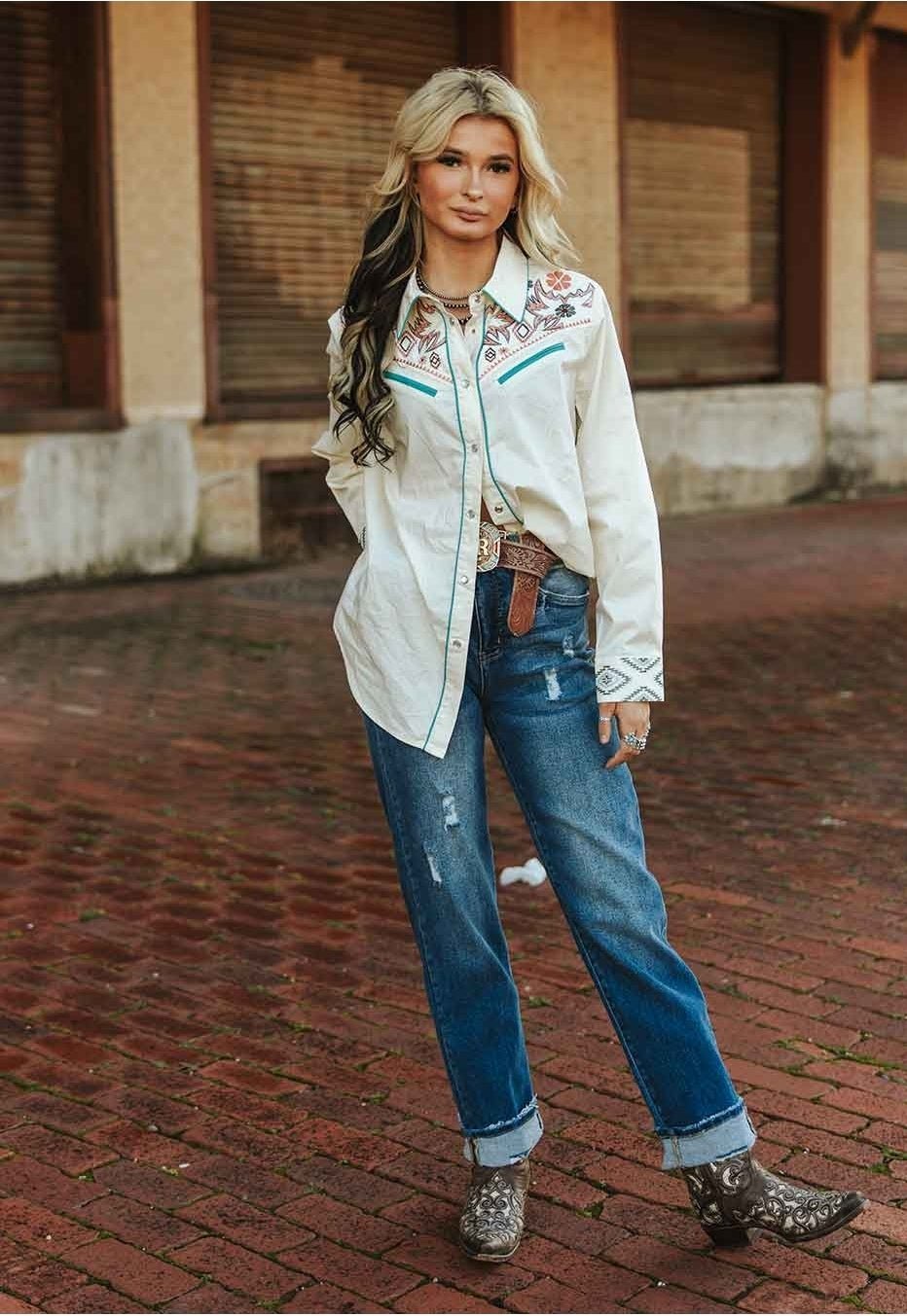 Ivory Embroidered Western Yoke Pearl Snap Top