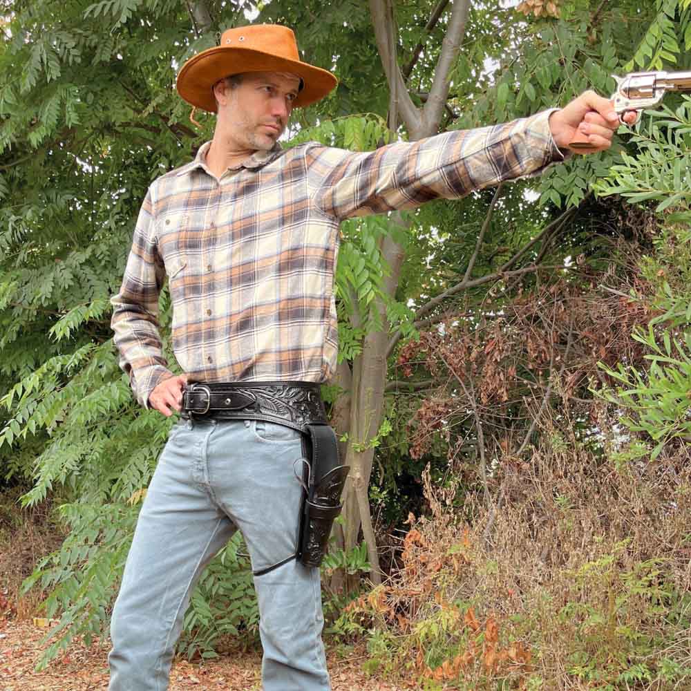 LEFT HAND Draw - 22 Caliber Revolver Leather Holster Belt - Black