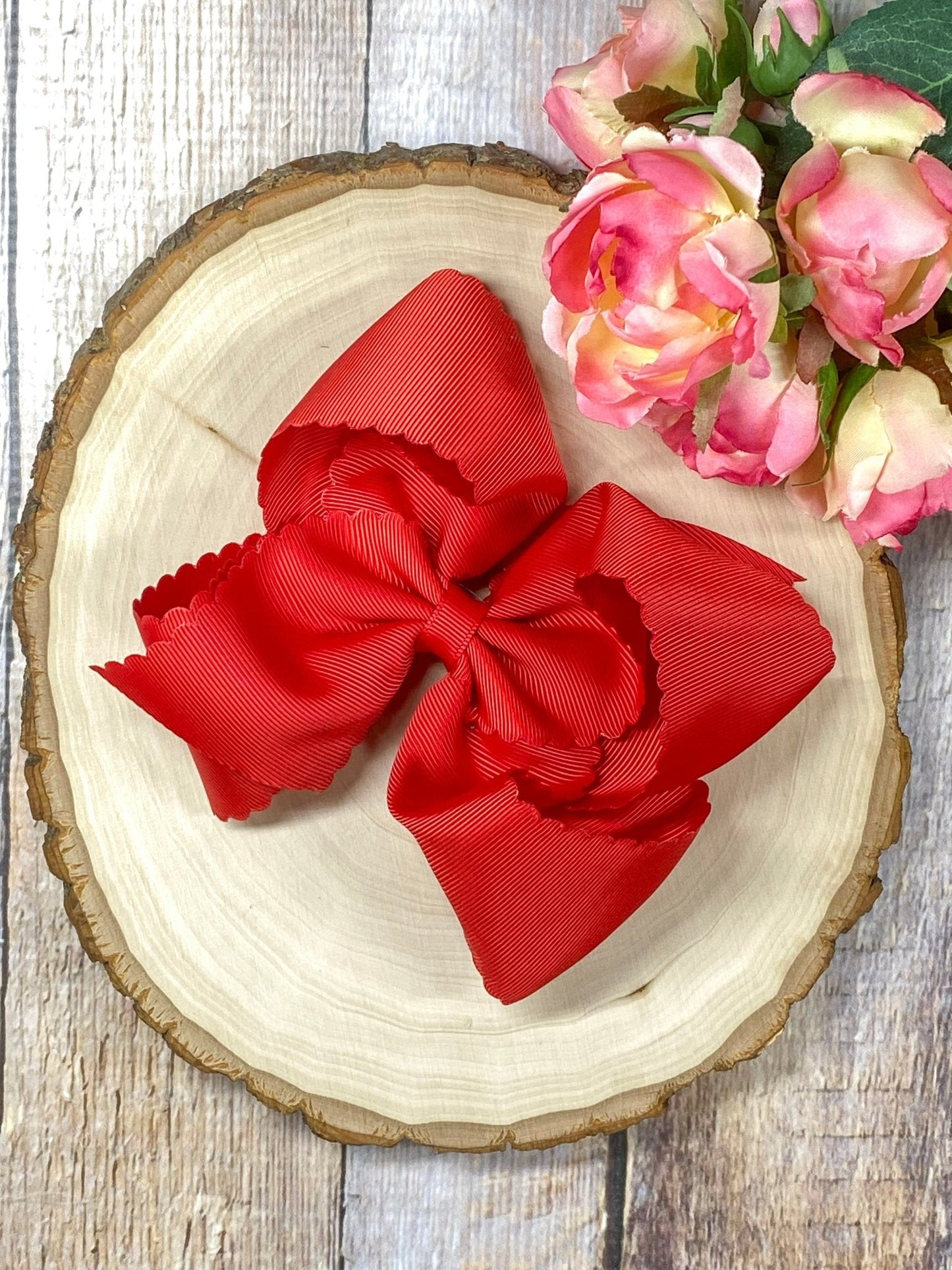 Oversize Scalloped Bows - Alligator Clip - 5.5"