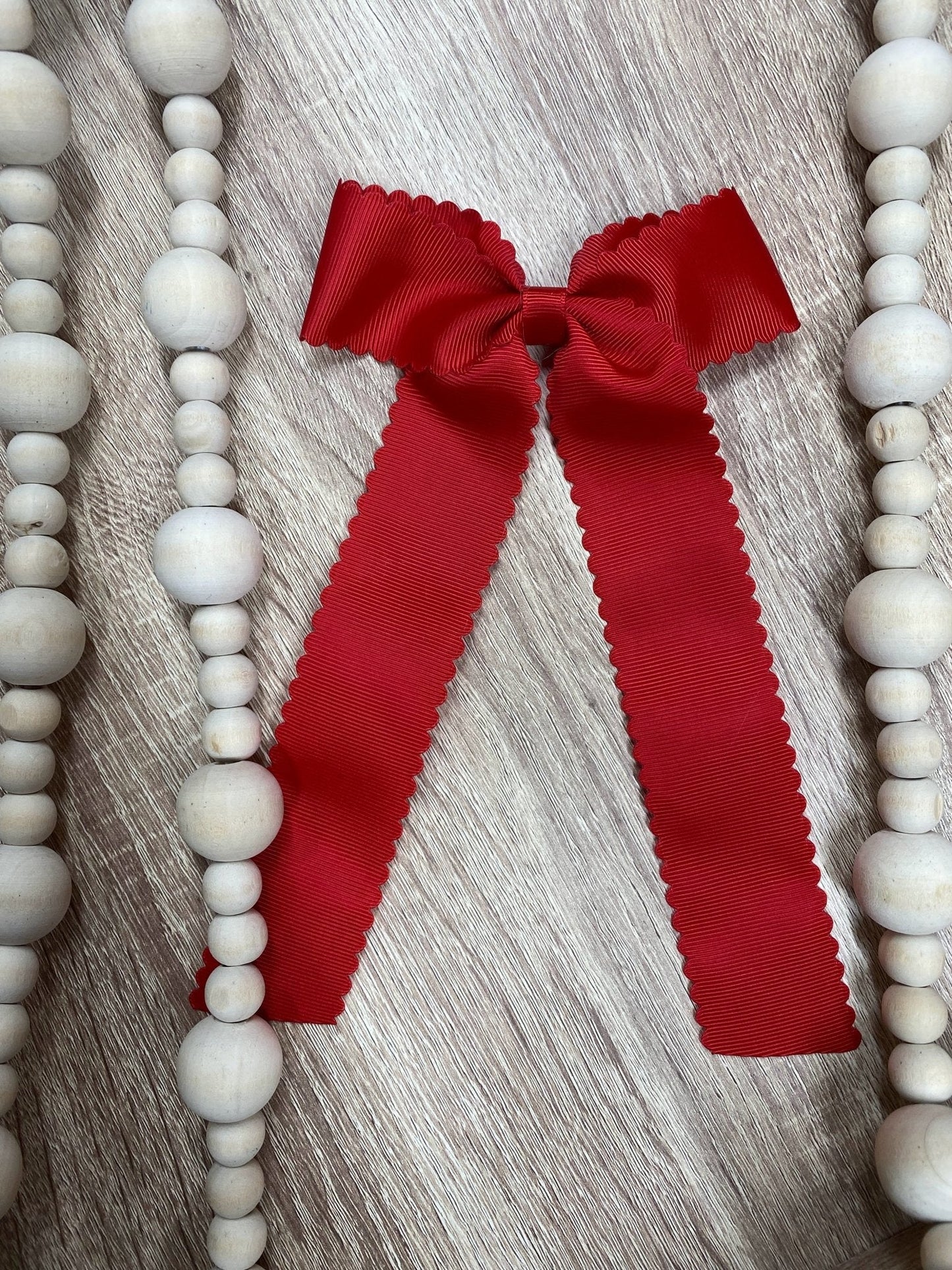 Scalloped Long Tail Bow with Alligator Clip