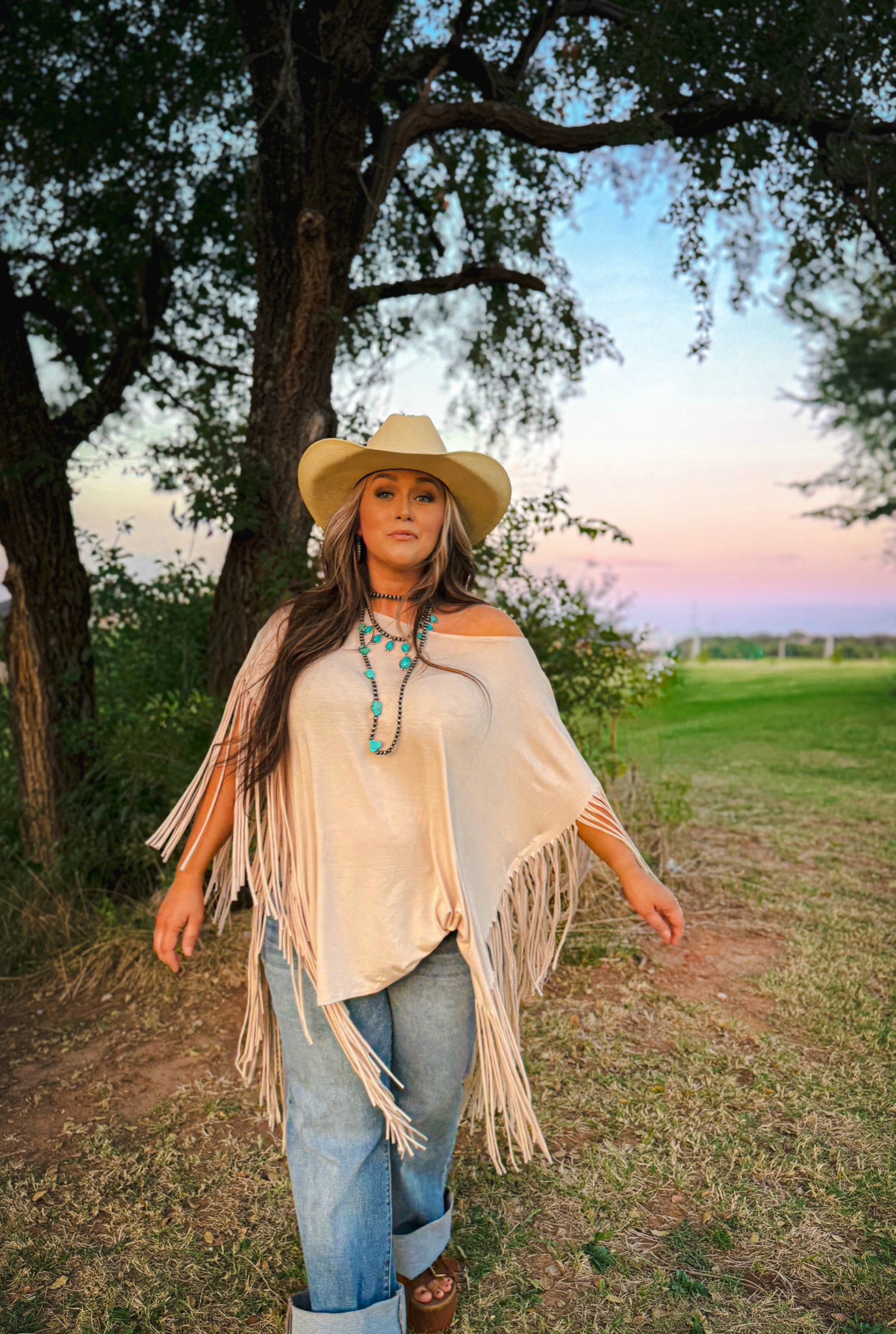 Showstopper Fringe Top - Oat